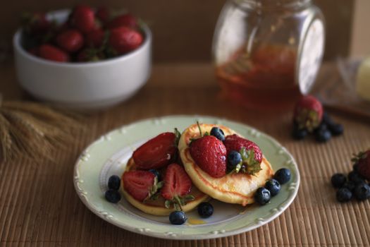 BLUE BERRY PANCAKE